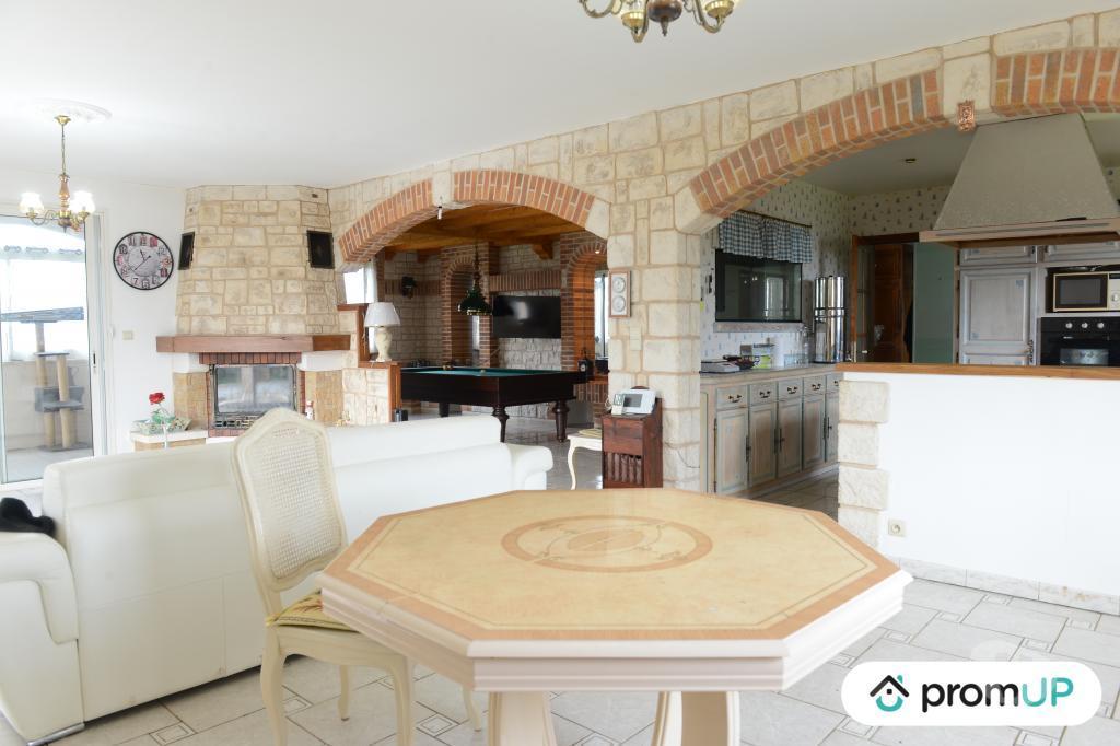 Vente Maison Lot-et-Garonne Monsegur - 47150 - Photos Vivastreet (V6566) Maison individuelle de 218 m2 à MONSÉGUR