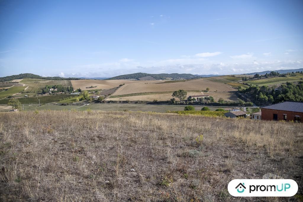 Terrain à vendre Aude Limoux - Photos Vivastreet (V4822) Terrain de 27300m² situé à Limoux