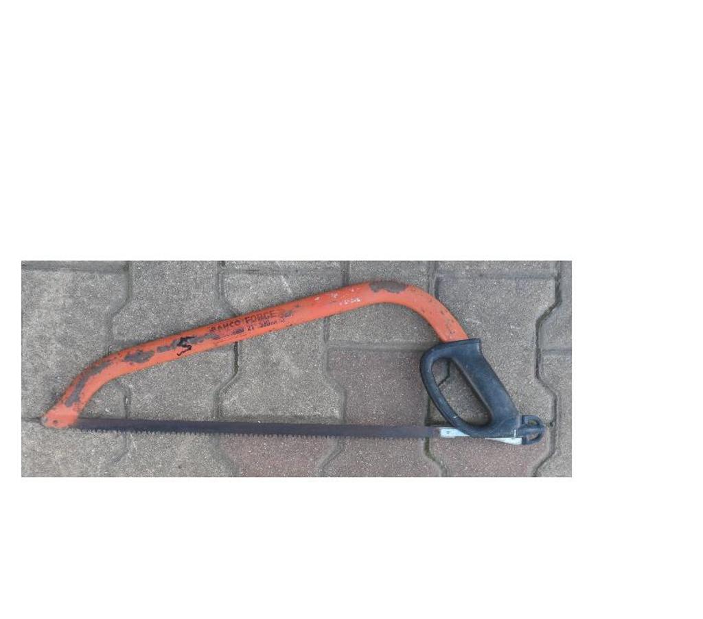  Hérault Castries - 34160 - Photos Vivastreet Ensemble de 5 scies à bois anciennes dans leur jus 