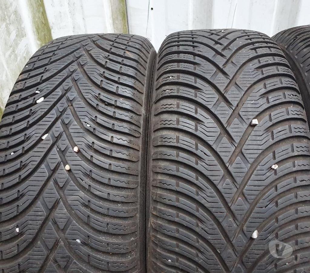 Pièces et services auto Loire St Etienne - Photos Vivastreet 4 roues neige 205 55 16 91T Renault Captur envoi possible