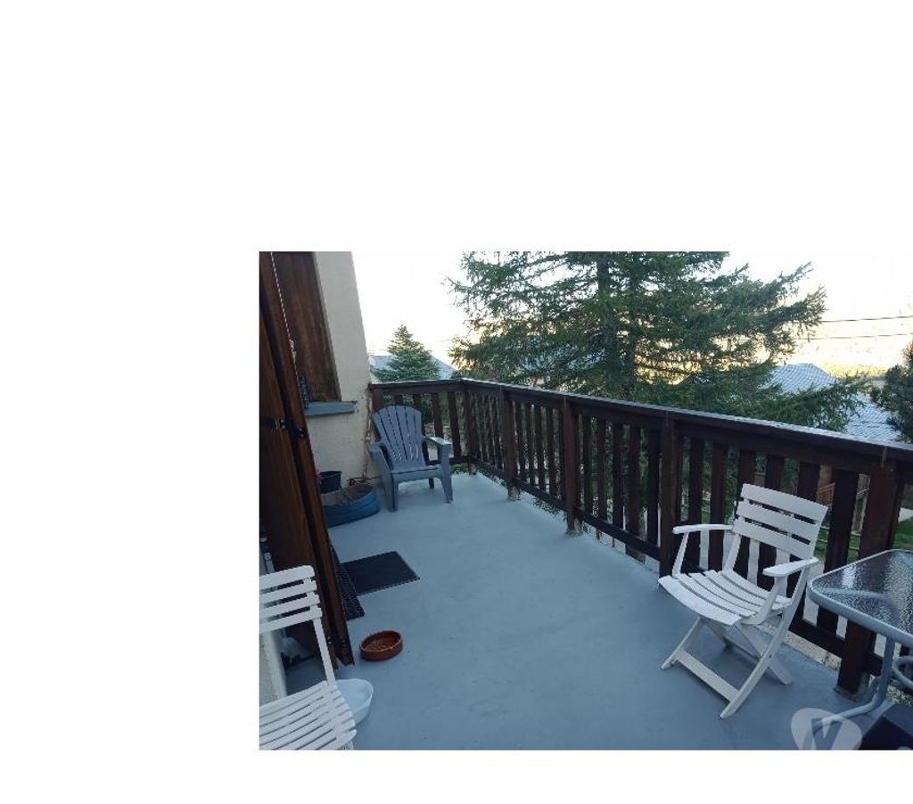 location saisonniere Pyrénées-Orientales Les Angles - 66210 - Photos Vivastreet chalet 4 faces face au lac
