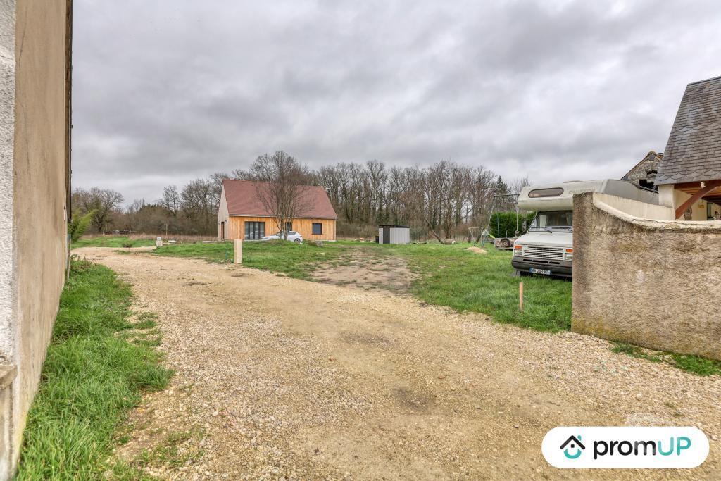Terrain à vendre Loir-et-Cher Les Montils - 41120 - Photos Vivastreet (V5102) Terrain constructible dans la belle région « les...