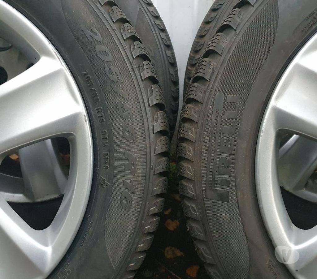 Pièces et services auto Loire St Etienne - Photos Vivastreet 4 roues alu neige 205 55 16 91H Pirelli Peugeot 307 envoi po