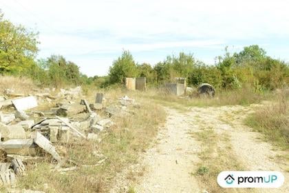 Terrain à vendre Floressas Lot - Photos Vivastreet (V6244) Terrain constructible de 4600 m2 à FLORESSAS