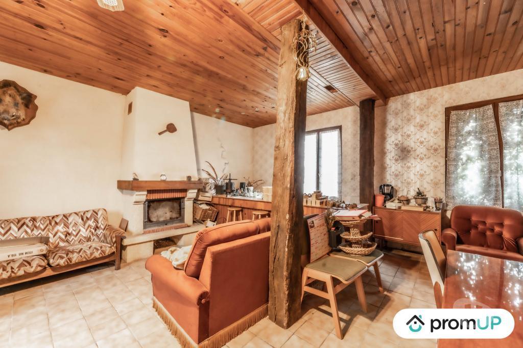 Vente Maison Nièvre Vielmanay - 58150 - Photos Vivastreet (V5171) Maison T5 de 140m2 à Vielmanay