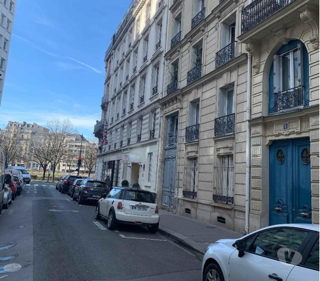 Parkings - Garages Paris Paris 12ème ardt - 75012 - Photos Vivastreet Parking moto – 50€mois - Paris 12ème - Métro BastilleLedru