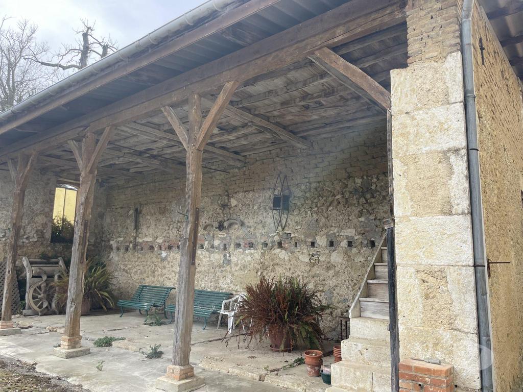 Vente Maison Gers L'Isle Arne - 32270 - Photos Vivastreet Belle demeure de caractère à Rafraîchir