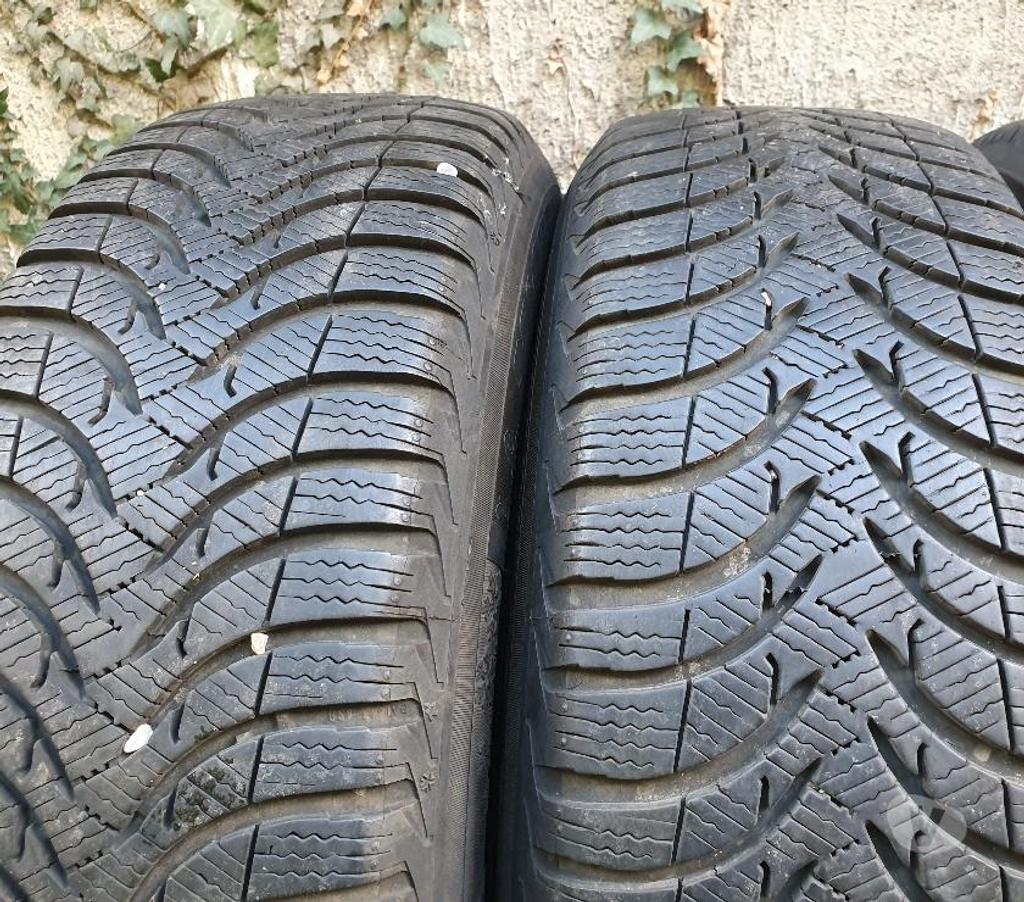 Pièces et services auto Loire St Etienne - Photos Vivastreet 4 roues neige 195 65 15 91T VW Golf 6 envoi possible