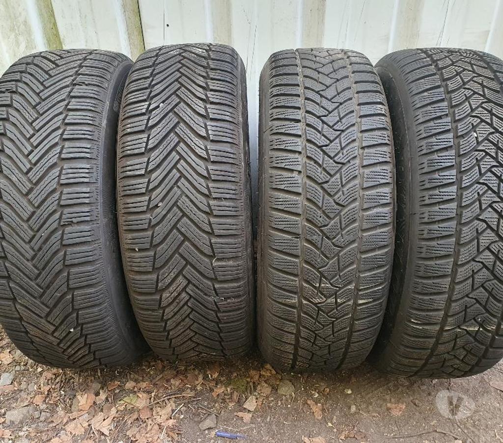 Pièces et services auto Loire St Etienne - Photos Vivastreet 4 roues neige 205 60 16 Citroën Berlingo Michelin envoi poss