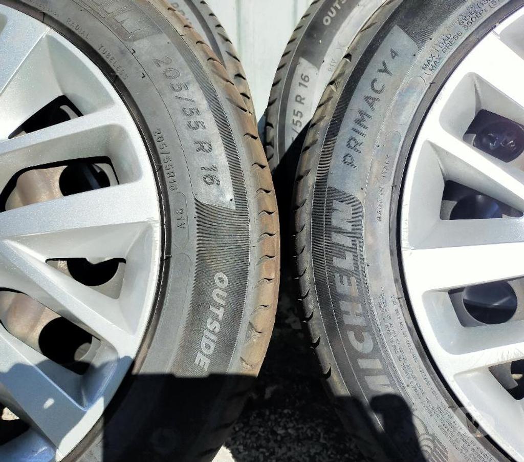 Pièces et services auto Loire St Etienne - Photos Vivastreet 4 roues été 205 55 16 91V Michelin Peugeot Citroen 