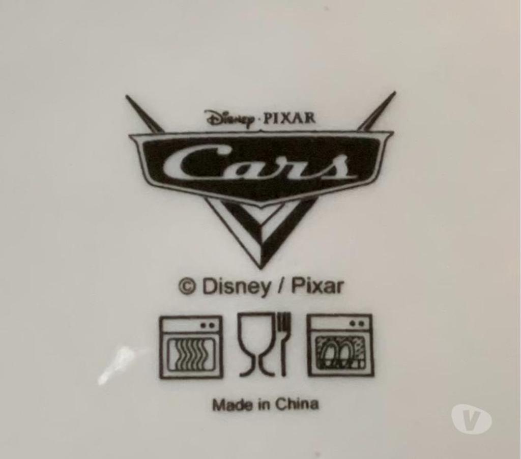 Ameublement & art de la table Val-de-Marne Villejuif - 94800 - Photos Vivastreet Belle petite assiette Disney Pixar 