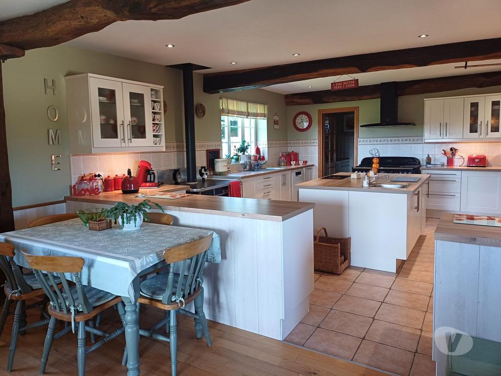 Vente Maison Haute-Garonne Boulogne sur Gesse - 31350 - Photos Vivastreet Superbe maison de campagne, avec vue Pyrénées