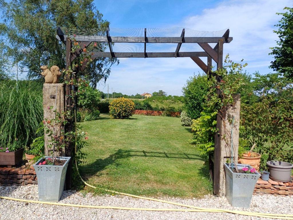 Vente Maison Haute-Garonne Boulogne sur Gesse - 31350 - Photos Vivastreet Superbe maison de campagne, avec vue Pyrénées