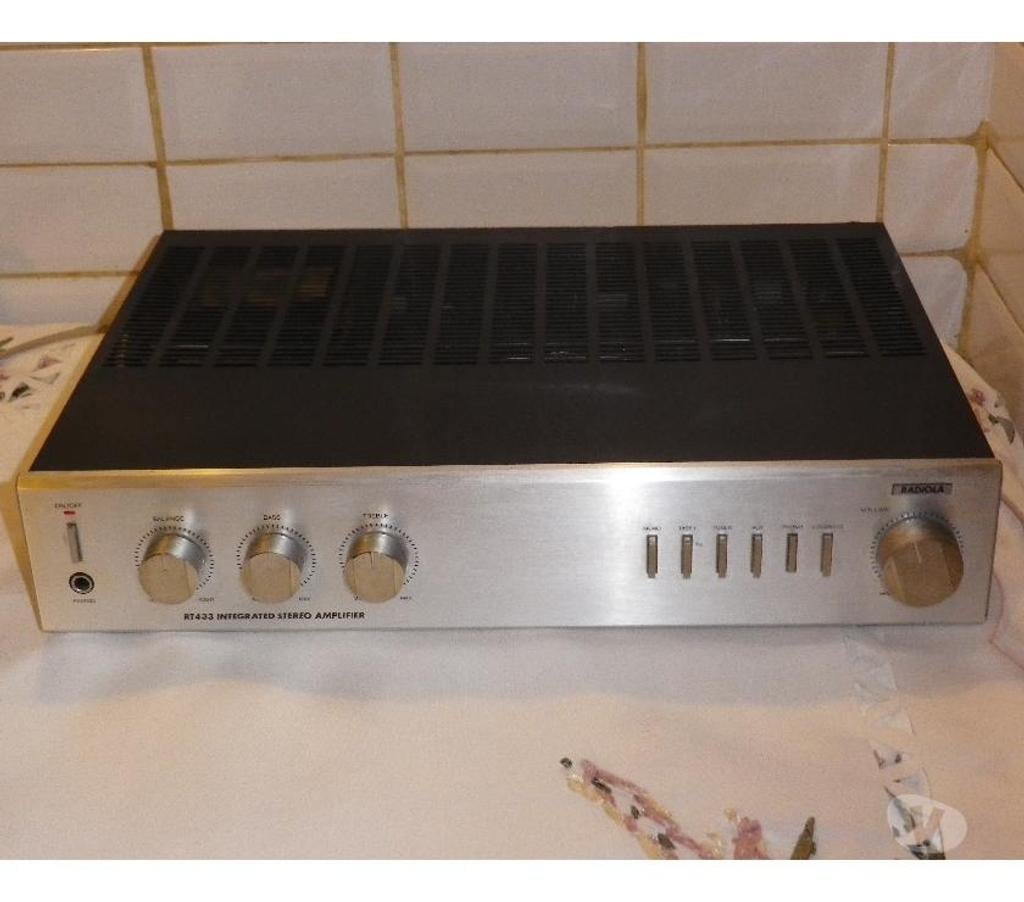 Photo - Video - Son Yvelines Fontenay le Fleury - 78330 - Photos Vivastreet Amplificateur Radiola RT 433 (Philips)