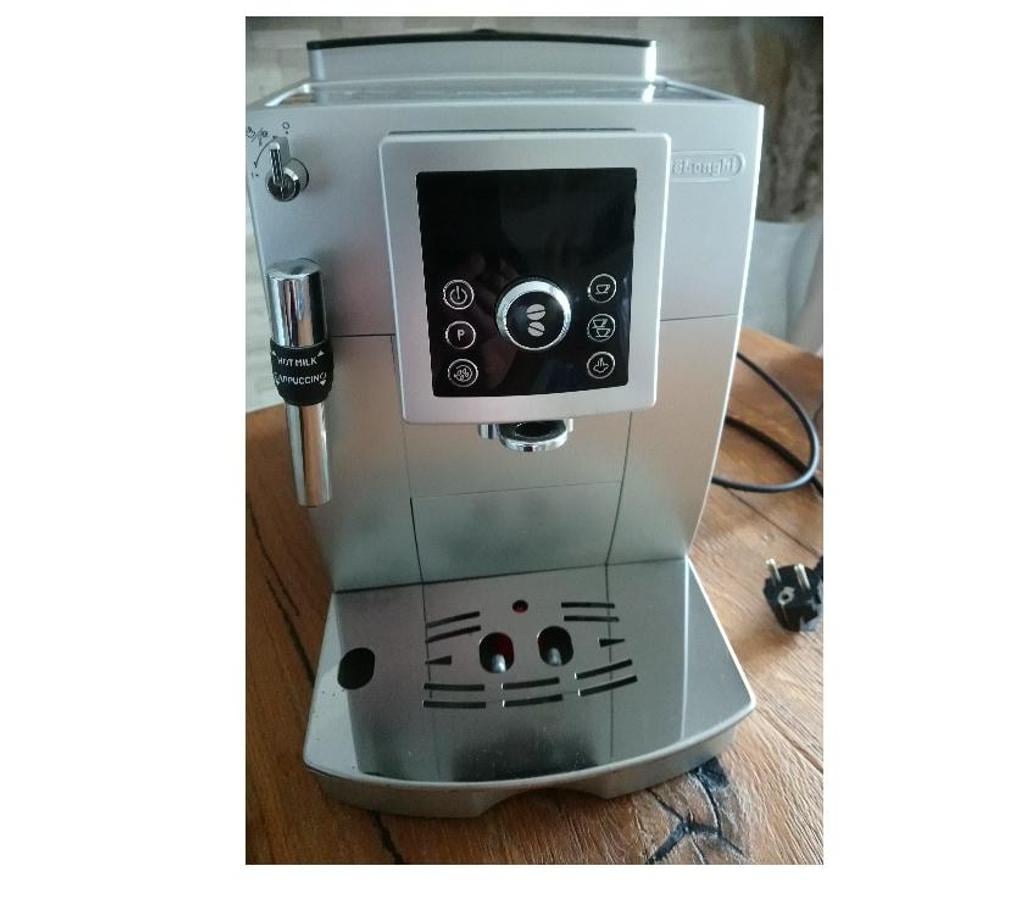 Electroménager occasion Alpes-Maritimes Menton - 06500 - Photos Vivastreet Cafetière Machine à café