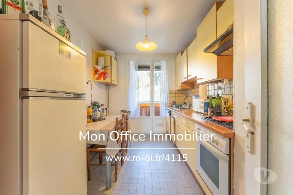 Appartements à vendre Bouches-du-Rhône Aix en Provence - Photos Vivastreet (4115-MGU) Référence : 4115-MGU - Appartement 4 pièces de 85m2