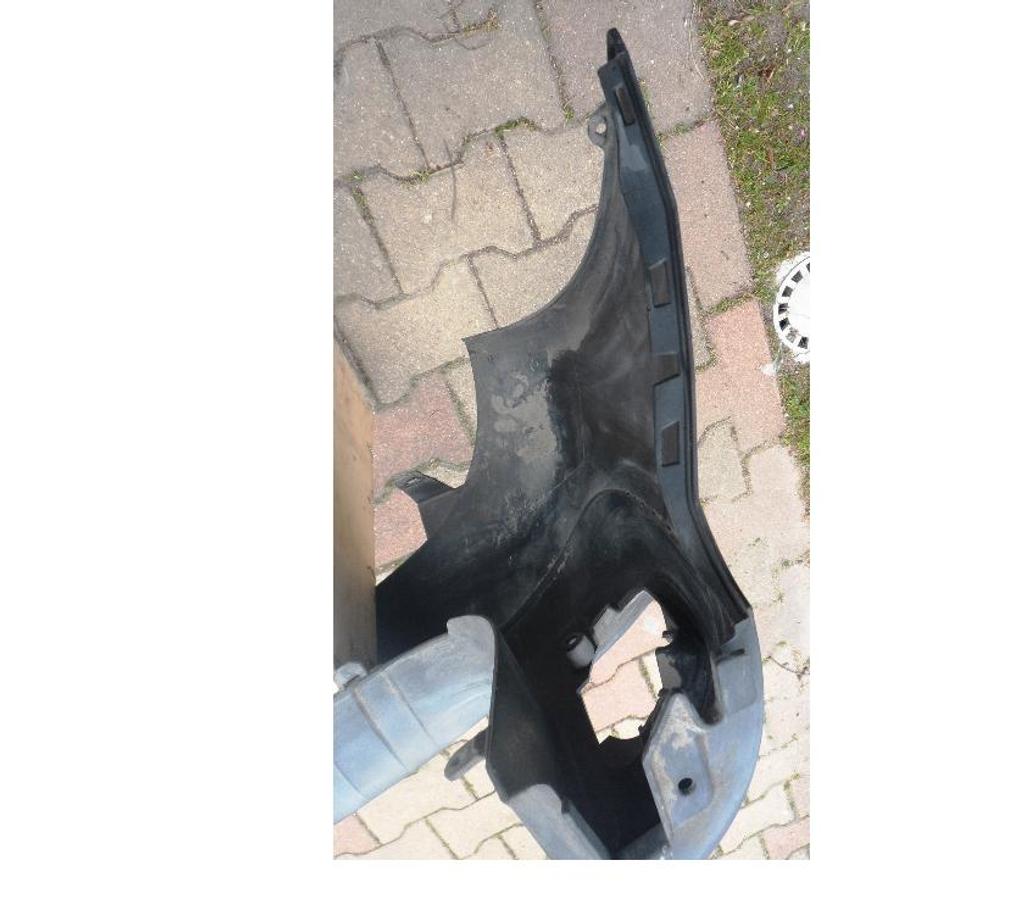 Equipements utilitaire Hérault Castries - 34160 - Photos Vivastreet Pare-chocs arrière pour RENAULT KANGOO II phase 1 2007-2013 
