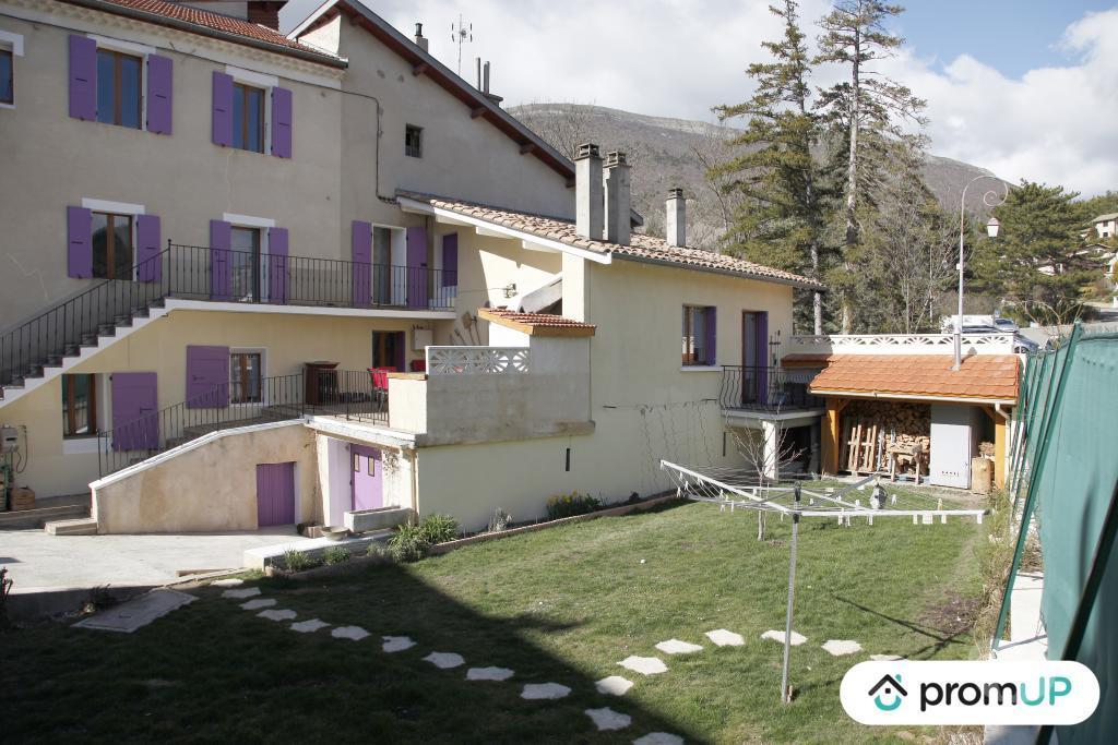 Vente Maison Hautes-Alpes Aspres sur Buech - 05140 - Photos Vivastreet (V6575) Maison contemporaine de 230 m2 à ASPRES-SUR-BUËCH
