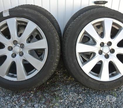 Pièces détachées auto St Etienne St Etienne - Photos Vivastreet 4 roues neige Alu 215 50 17 95V TOYOTA TBE envoi possible