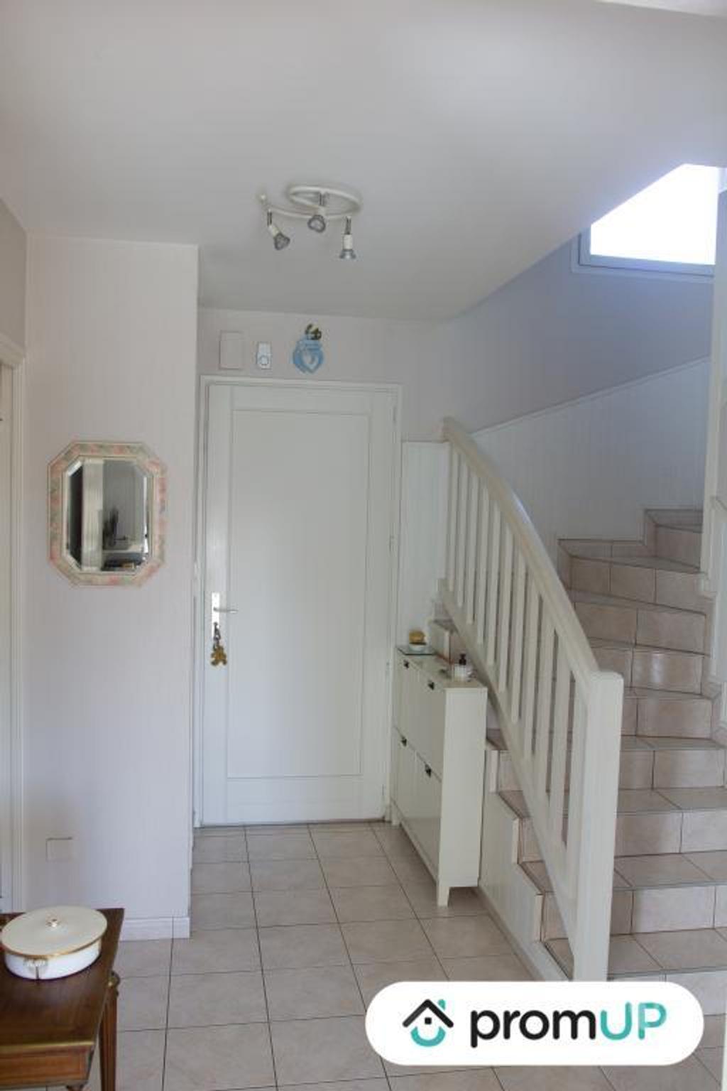 Vente Maison Ille-et-Vilaine St Gregoire - 35760 - Photos Vivastreet (V6588) Maison traditionnelle de 169 m2 à SAINT-GRÉGOIRE