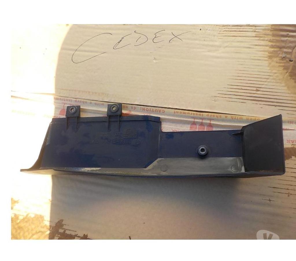 Pièces et services auto Pyrénées-Orientales Perpignan - Photos Vivastreet cache dessus moteur bmw e34 et bmw e36 moteur m51