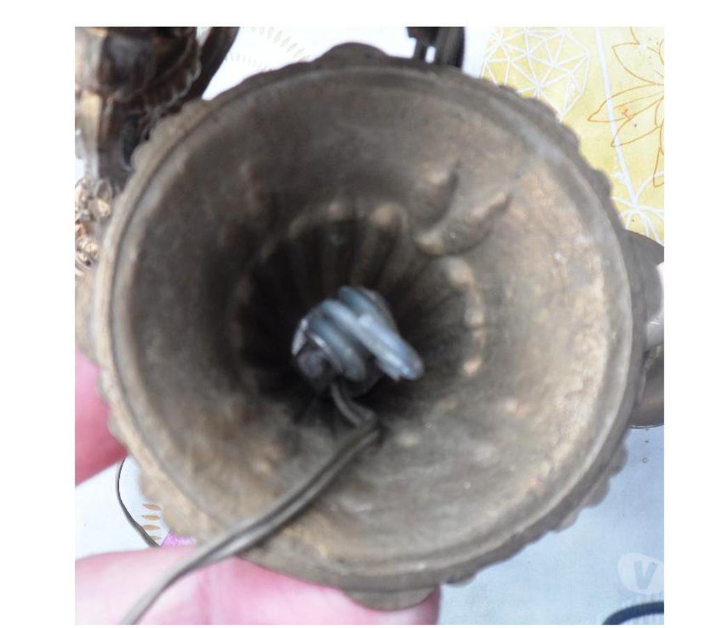 Décoration - art Hérault Castries - 34160 - Photos Vivastreet Lustre ancien 3 branches en bronze de la1ère partie du XXème