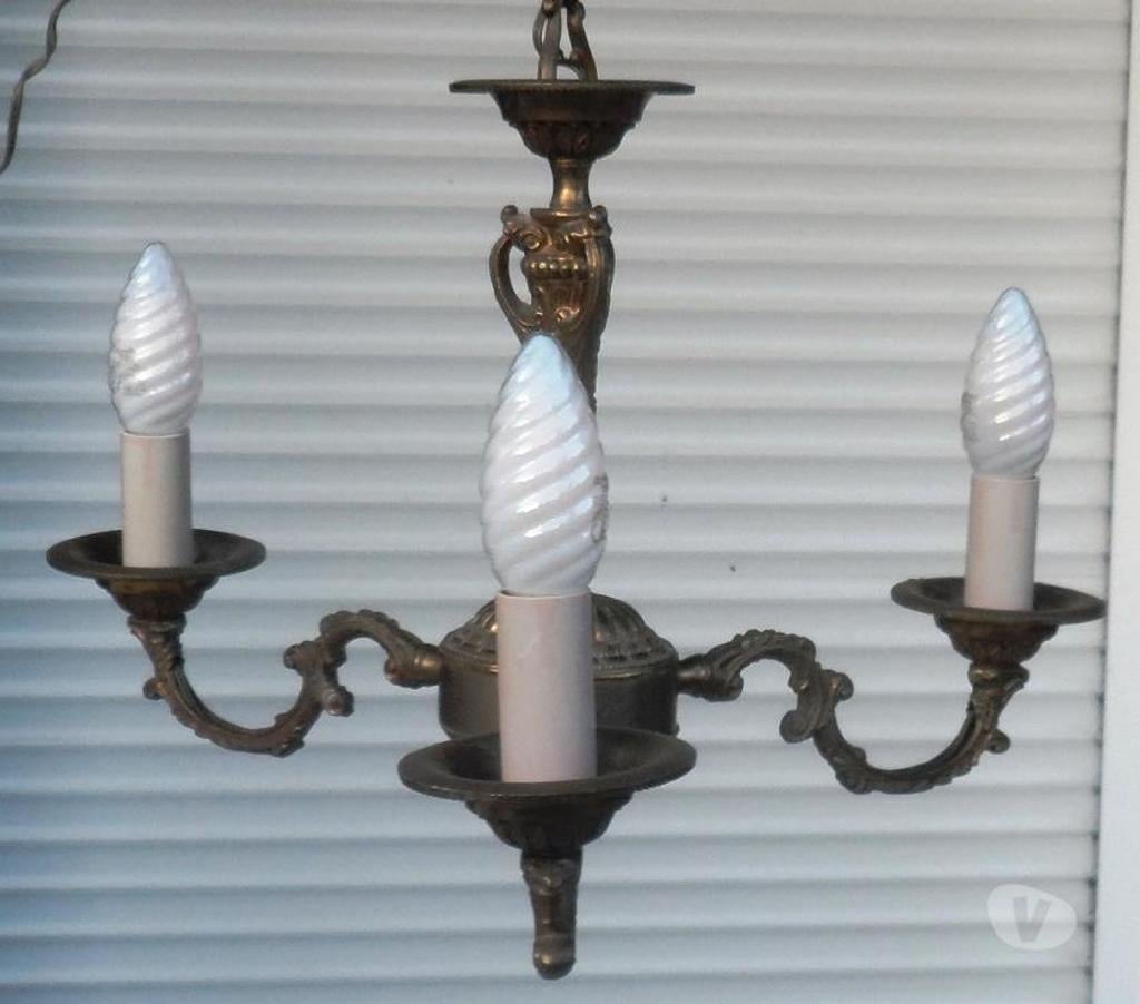 Décoration - art Hérault Castries - 34160 - Photos Vivastreet Lustre ancien 3 branches en bronze de la1ère partie du XXème