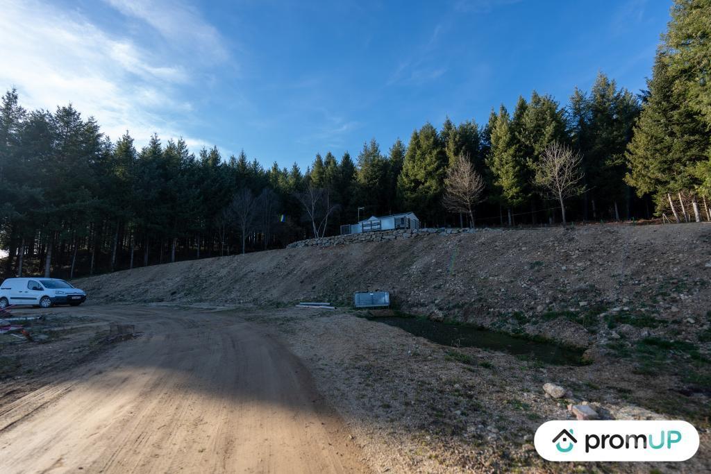 Terrain à vendre Puy-de-Dôme Celles sur Durolle - 63250 - Photos Vivastreet (V6529) Terrain constructible de 5960 m2 à Celles-sur-Duronne