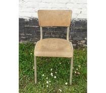 Chaises d'écolier vintage