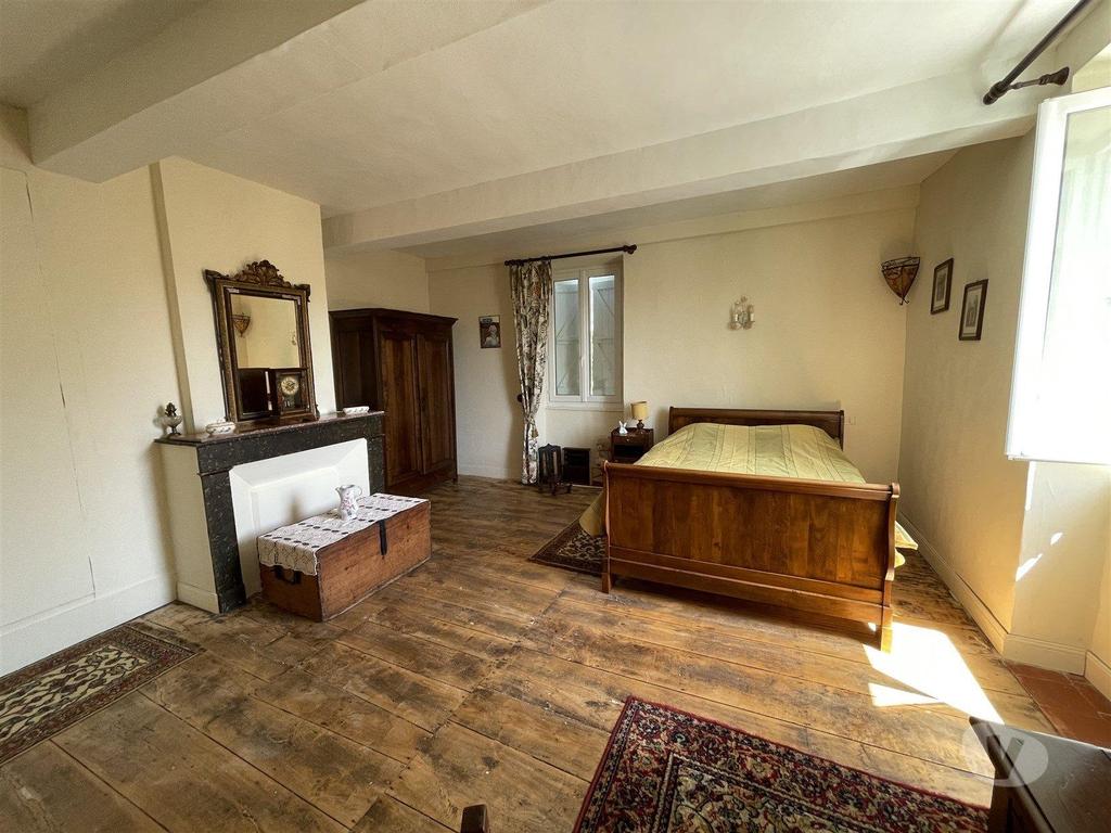 Vente Maison Gers Seissan - Photos Vivastreet Superbe maison de maitre avec appartement et dependances, vue Py
