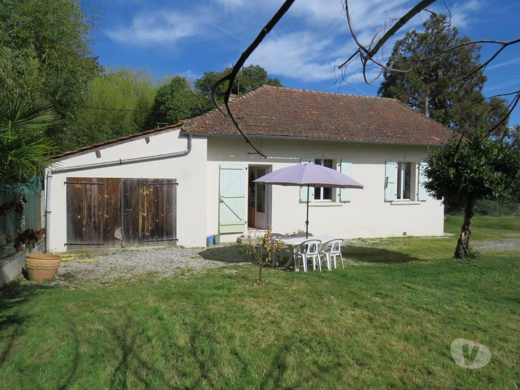 Vente Maison Hautes-Pyrénées Castelnau Magnoac - 65230 - Photos Vivastreet Maison à vendre Castelnau-Magnoac
