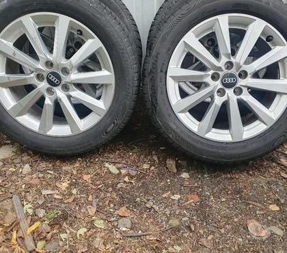 Pièces détachées auto St Etienne St Etienne - Photos Vivastreet 4 roues neige Audi A1 195 55 16 91V Bridgestone envoi possib