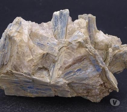 Collections Bertrichamps Meurthe-et-Moselle - Photos Vivastreet Disthène , Cyanite , Morbihan , Bretagne , France 185 gr