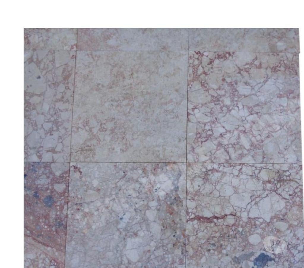  Var Forcalqueiret - 83136 - Photos Vivastreet Marbre Marfil Toros Beige 30,5x30,5 cm