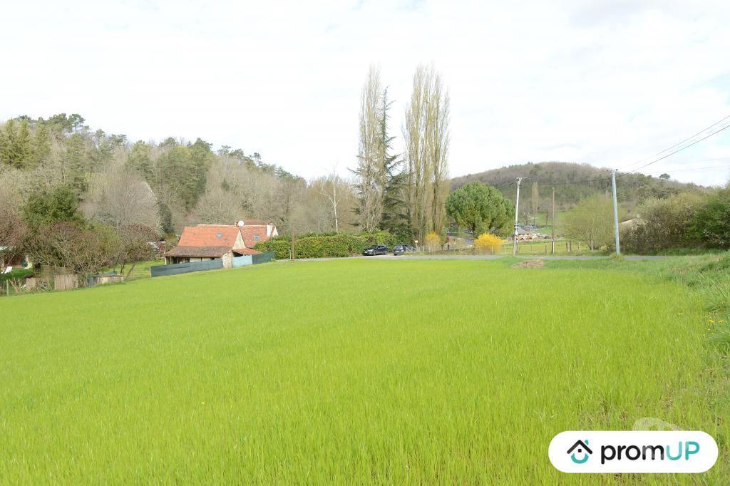 Terrain à vendre Dordogne Campsegret - 24140 - Photos Vivastreet (V6591) Terrain constructible de 3672 m2 à CAMPSEGRET