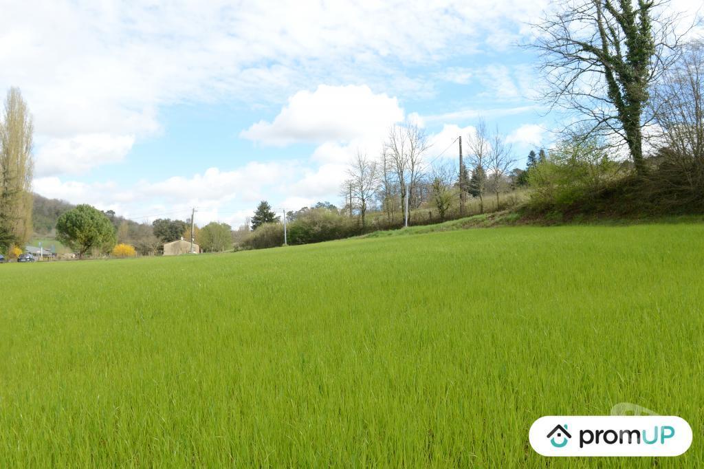 Terrain à vendre Dordogne Campsegret - 24140 - Photos Vivastreet (V6591) Terrain constructible de 3672 m2 à CAMPSEGRET