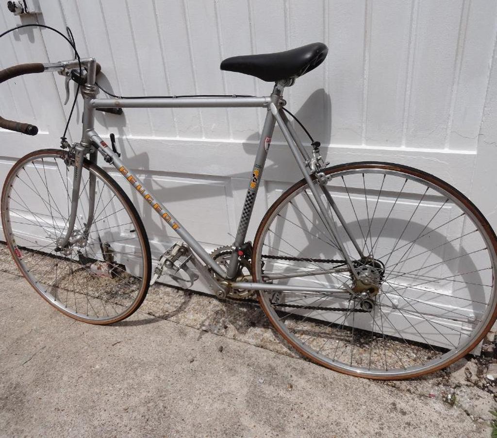 Matériel de sport Val-d'Oise Bernes sur Oise - 95340 - Photos Vivastreet Vintage : Vélo De Course Peugeot Taille 59 10Vitesses