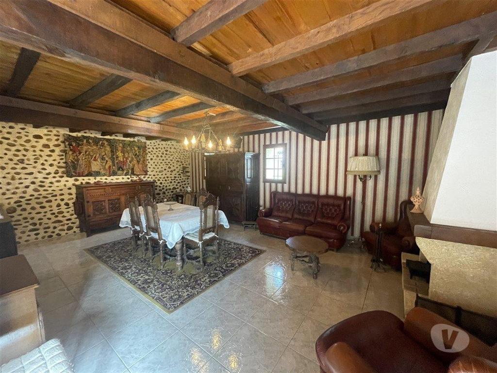 Vente Maison Gers Ponsan Soubiran - 32300 - Photos Vivastreet Charmante ferme orientée plein sud, offrant une vue imprenable