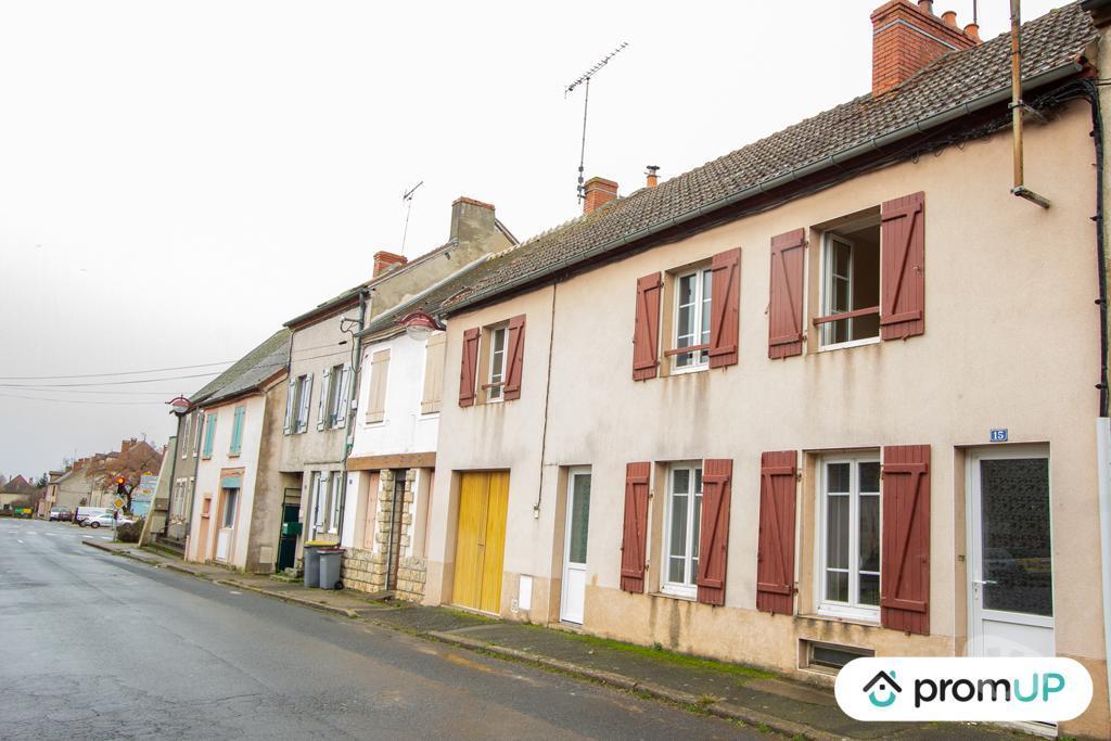 Vente Maison Allier Villefranche d'Allier - Photos Vivastreet (VM4072) Grande maison dans l'Allier au cœur du Bocage...
