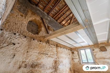 Vendre maison Quincieux Rhône - Photos Vivastreet (V6593) Corps de ferme de 168 m2 à QUINCIEUX