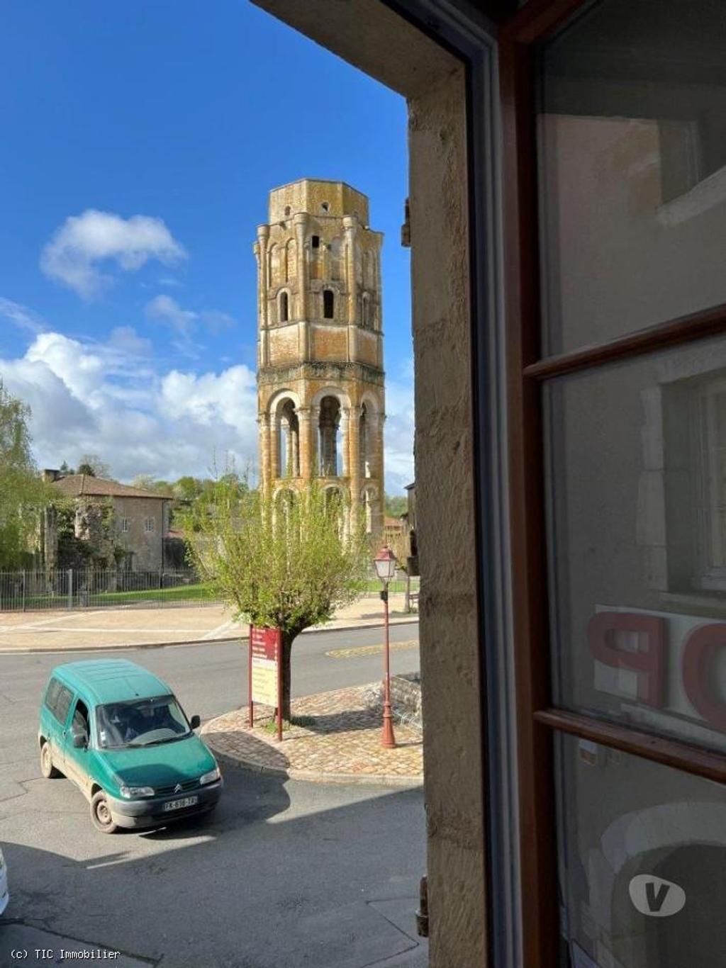 Vente Maison Vienne Charroux - 86250 - Photos Vivastreet Maison de Ville de 2 Chambres