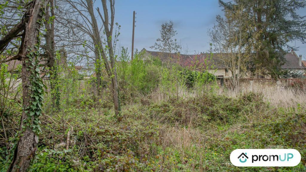 Terrain à vendre Oise Catenoy - 60840 - Photos Vivastreet (V5709) Terrain constructible de 1 049 m2 à Catenoy