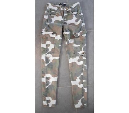 Vêtements Courcy Marne - Photos Vivastreet pantalon fille militaire 12 ans (EUR 34) bershka
