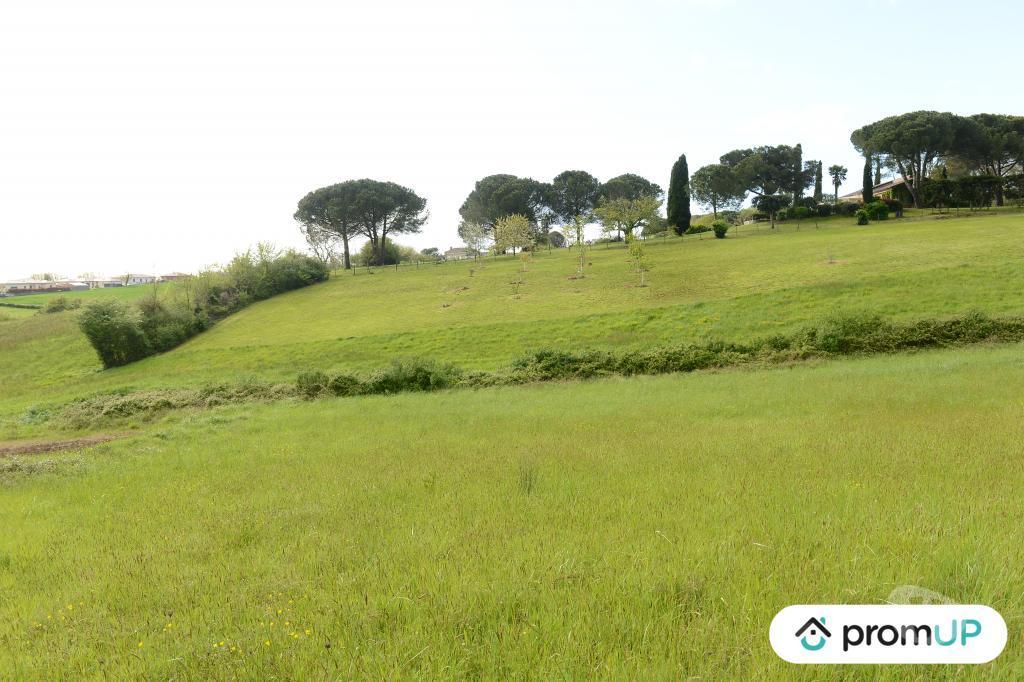 Terrain à vendre Lot-et-Garonne Castelnau sur Gupie - 47180 - Photos Vivastreet (V6612) Terrain constructible de 1000 m2 à CASTELNAU-SUR-GUPIE