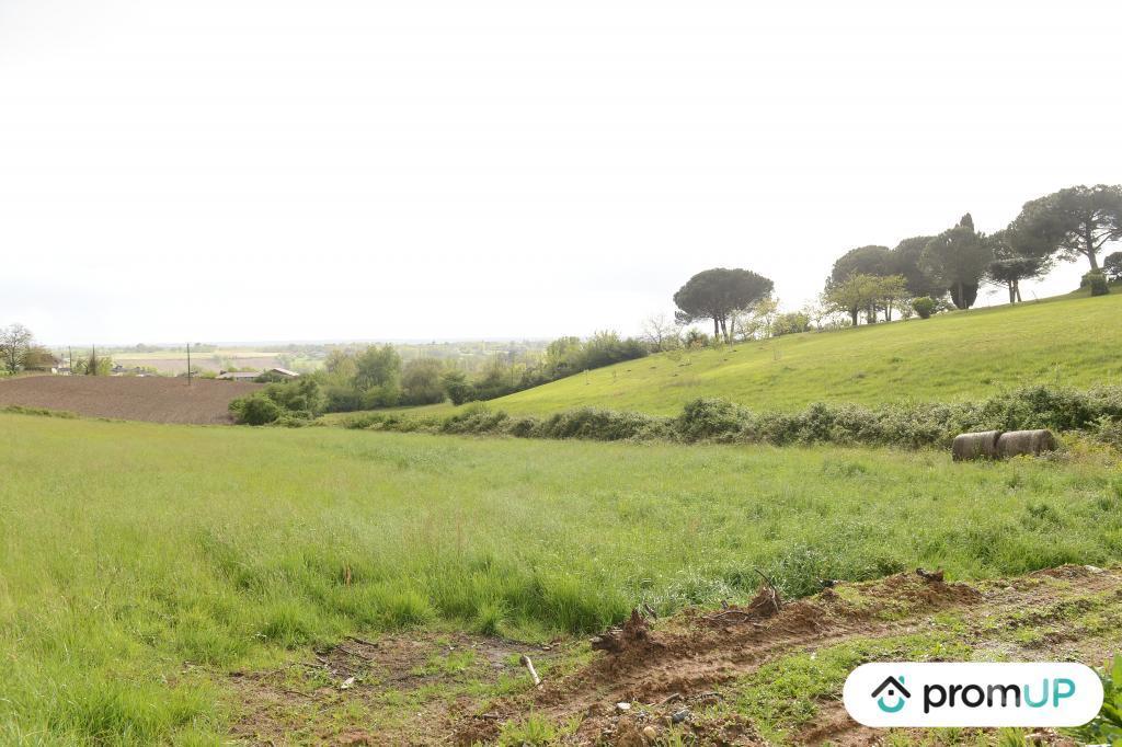 Terrain à vendre Lot-et-Garonne Castelnau sur Gupie - 47180 - Photos Vivastreet (V6612) Terrain constructible de 1000 m2 à CASTELNAU-SUR-GUPIE