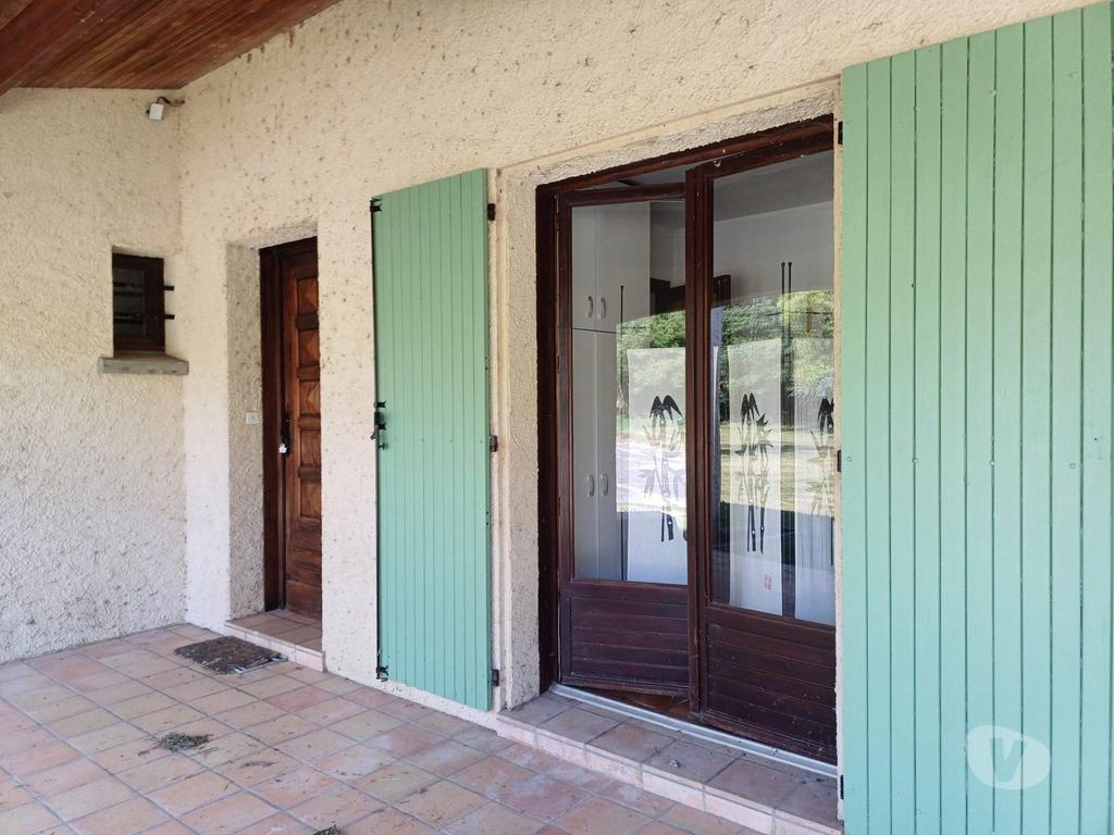 Vente Maison Haute-Garonne L'Isle en Dodon - 31230 - Photos Vivastreet Villa spacieuse et moderne avec piscine et parc