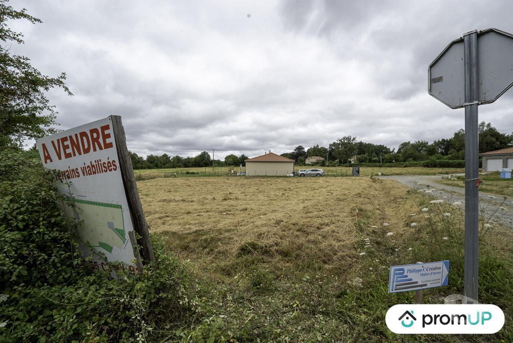 Terrain à vendre Haute-Vienne St Victurnien - 87420 - Photos Vivastreet (VT524) Terrain constructible de 1150 m²