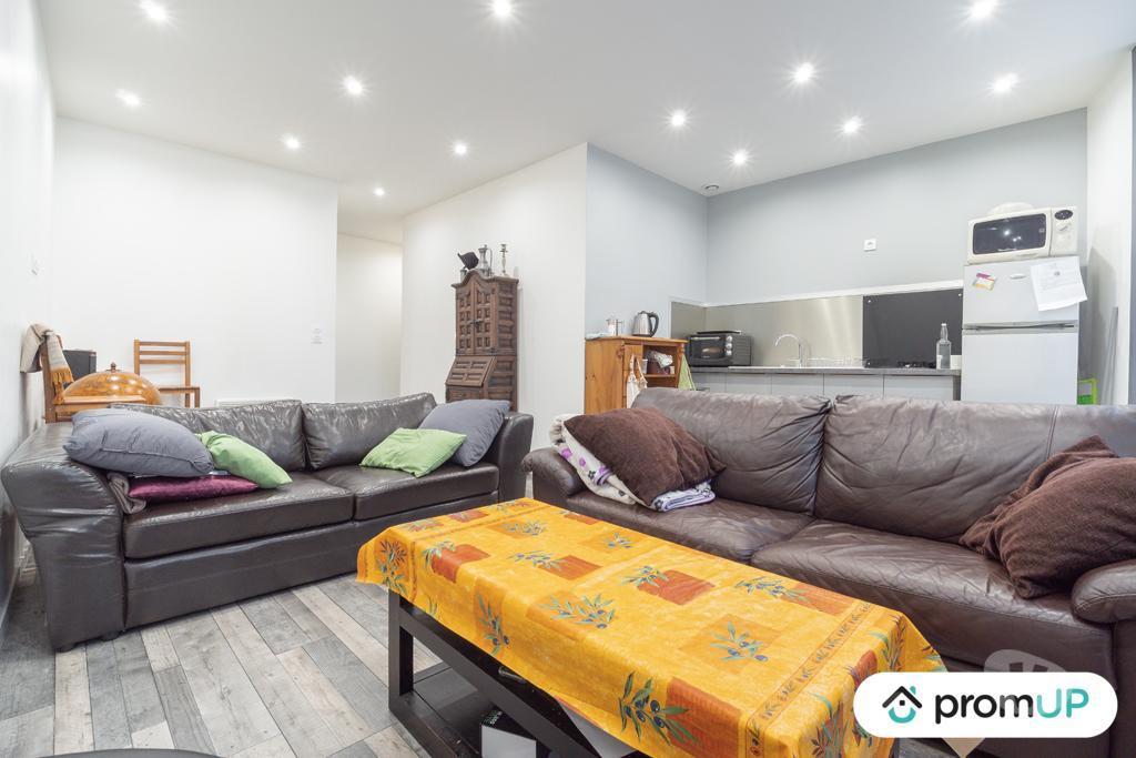 Appartements à vendre Loire St Etienne - Photos Vivastreet (VA408) Appartement 55 m2 à Saint-Étienne