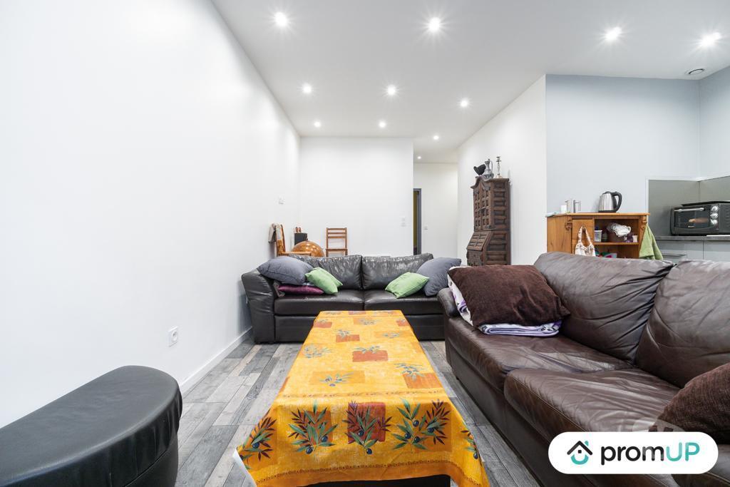 Appartements à vendre Loire St Etienne - Photos Vivastreet (VA408) Appartement 55 m2 à Saint-Étienne