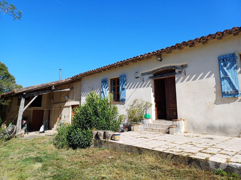 Vente Maison Gers St Sauvy - 32270 - Photos Vivastreet Jolie maison avec 1.27 Hectares